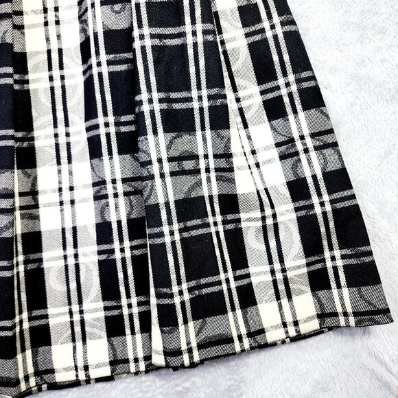 Vintage Pendleton Virgin Wool Midi Skirt Women 18 Black Plaid Pleated USA Office - Picture 2 of 11